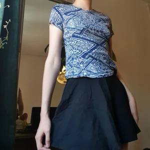 Monki s - Jättefin tröja från monki. I storlek s, passar nog xs-m