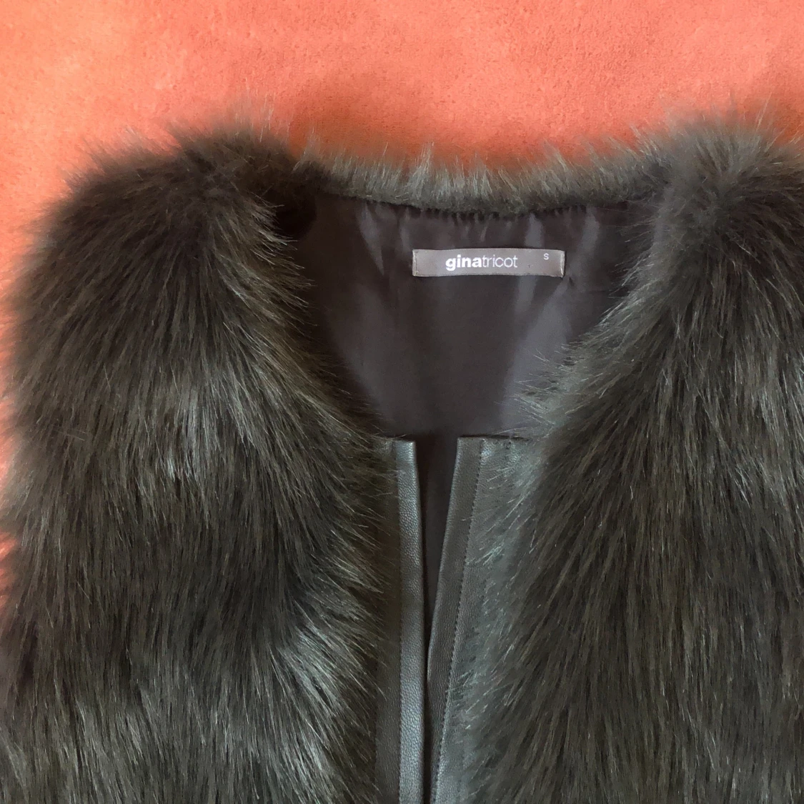 Pälsjacka (inte riktigt) - 91