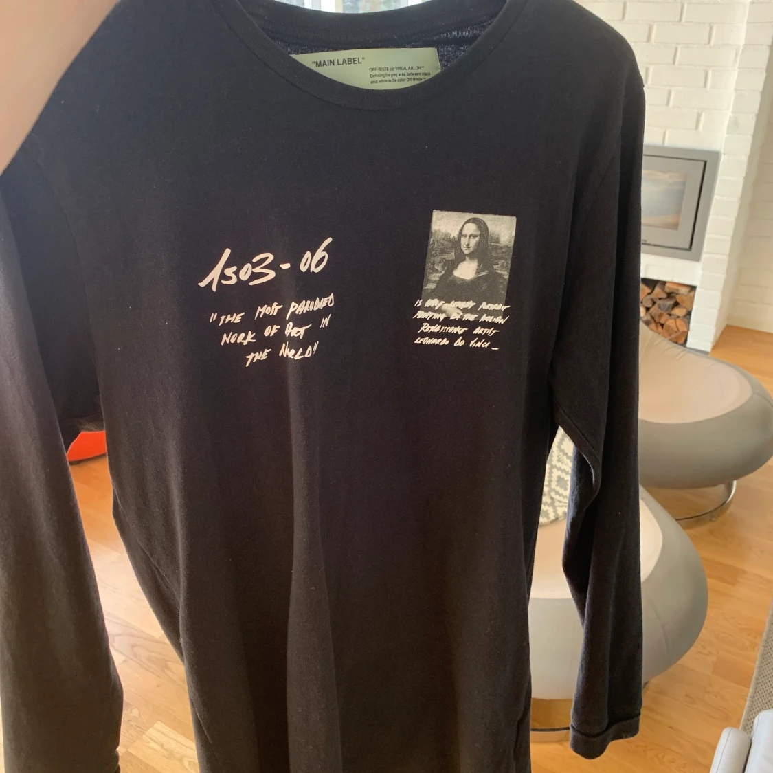 Off white longsleve  - 90