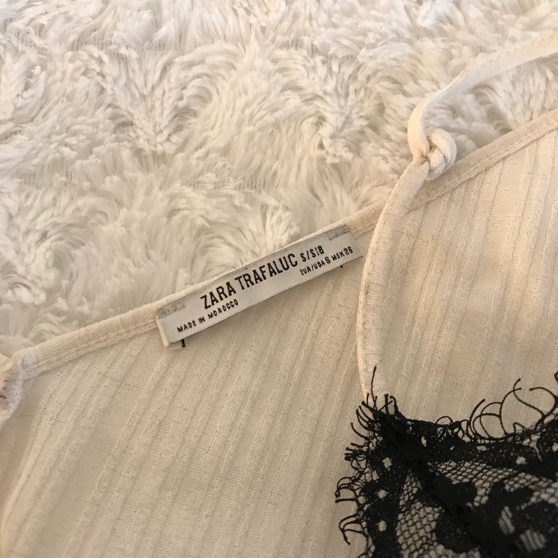 En fin zara blus som inte kommer till användning längre  - 91