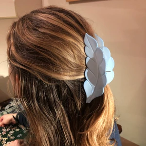 Hårklämma - Superfin bladklåmma som passar till lite tunnare hår eller som halva uppe frisyr