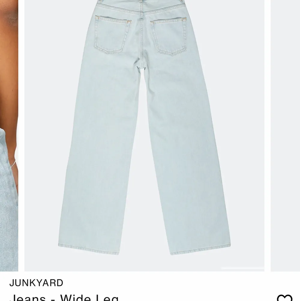 Säljer mina junkyard jeans, dem är lite slitna ner till vid fötterna men annars bra, dem är vida och höga i midjan. Storlek 26. Jeans & Byxor.