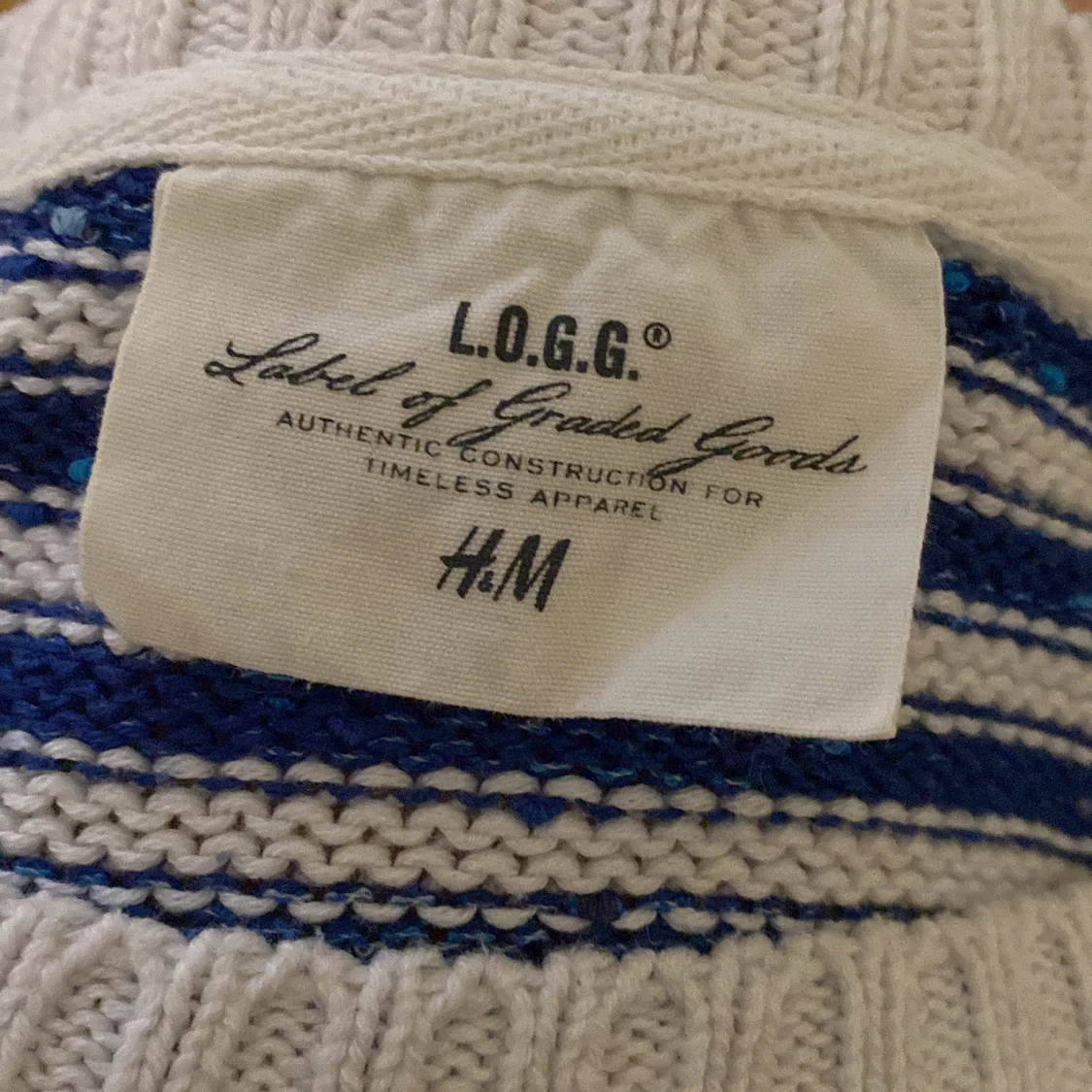 Randig stickad tröja  - 90