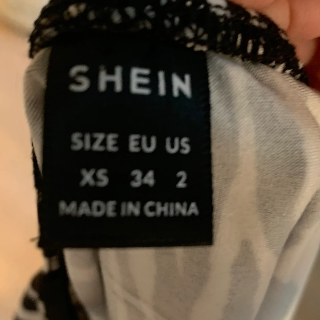 Zebrarandigt linne - 91