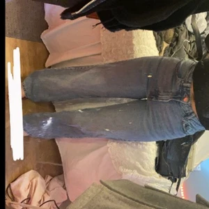Jeans - Jeans från hm i strl 36 säljer då de inte är min stil längre❤️