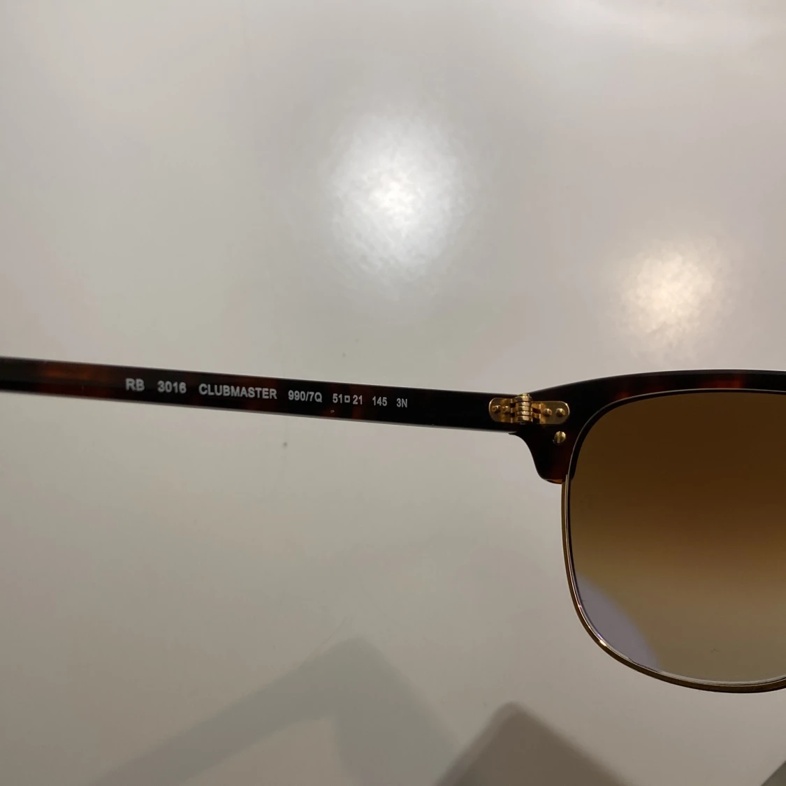 Ray-Ban Clubmaster (Nyskick) - 90
