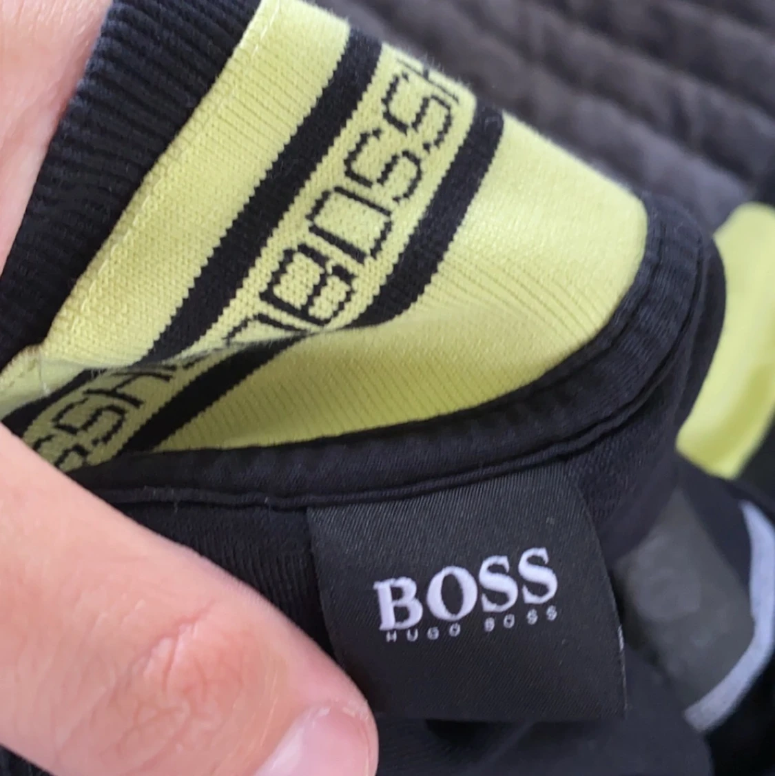 Hugo Boss tröja. Storlek M - 91