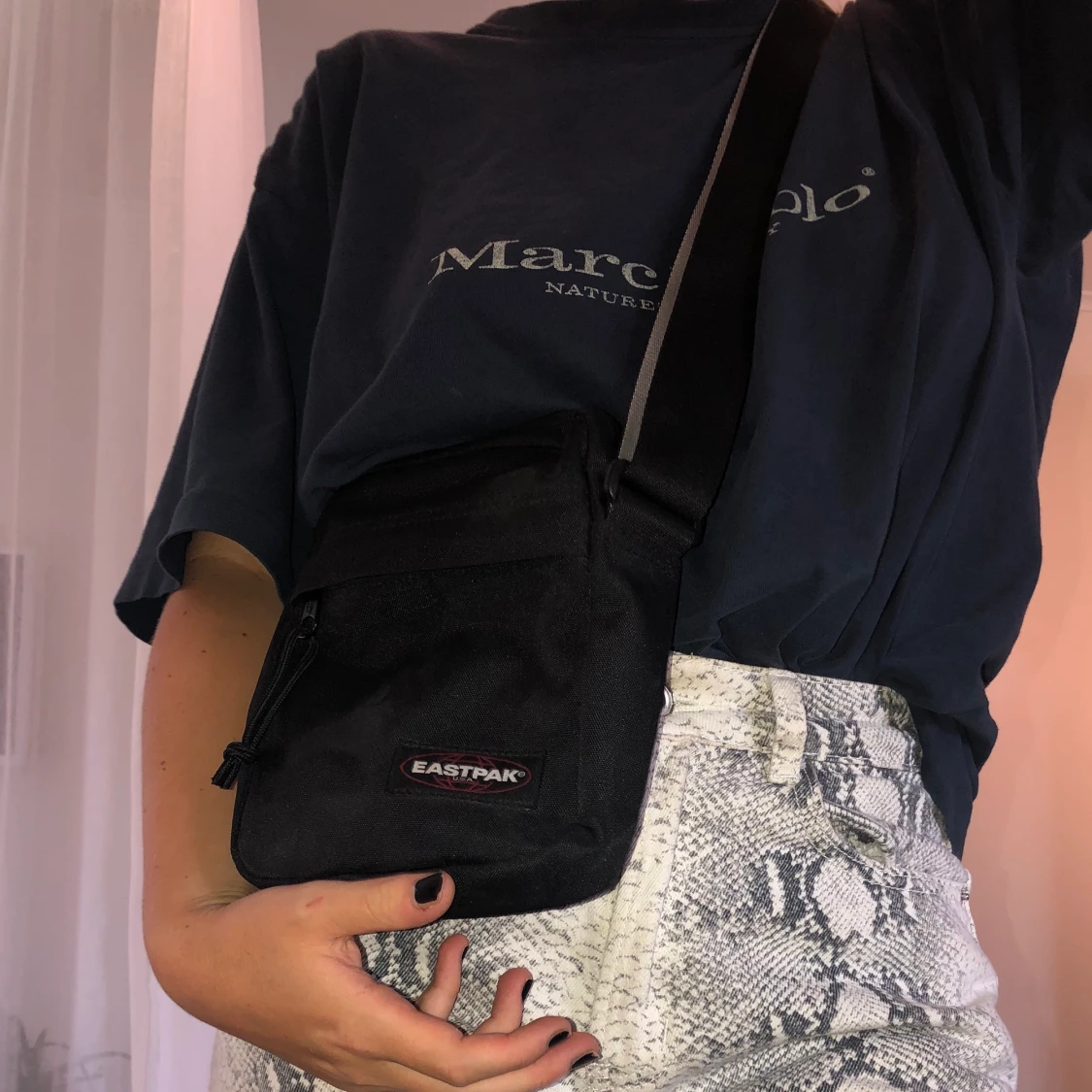 Eastpak axelväska - 90