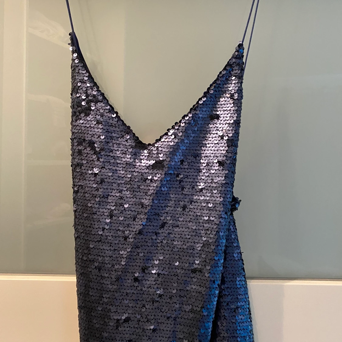 Glittrig Klänning - 90