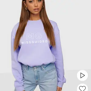 Fin lila sweatshirt som inte längre kommer till användning💜 använd 2-3 gånger.