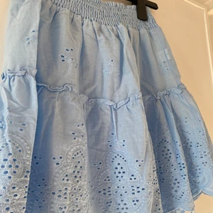 Blå kjol - Gullig blå kjol💕