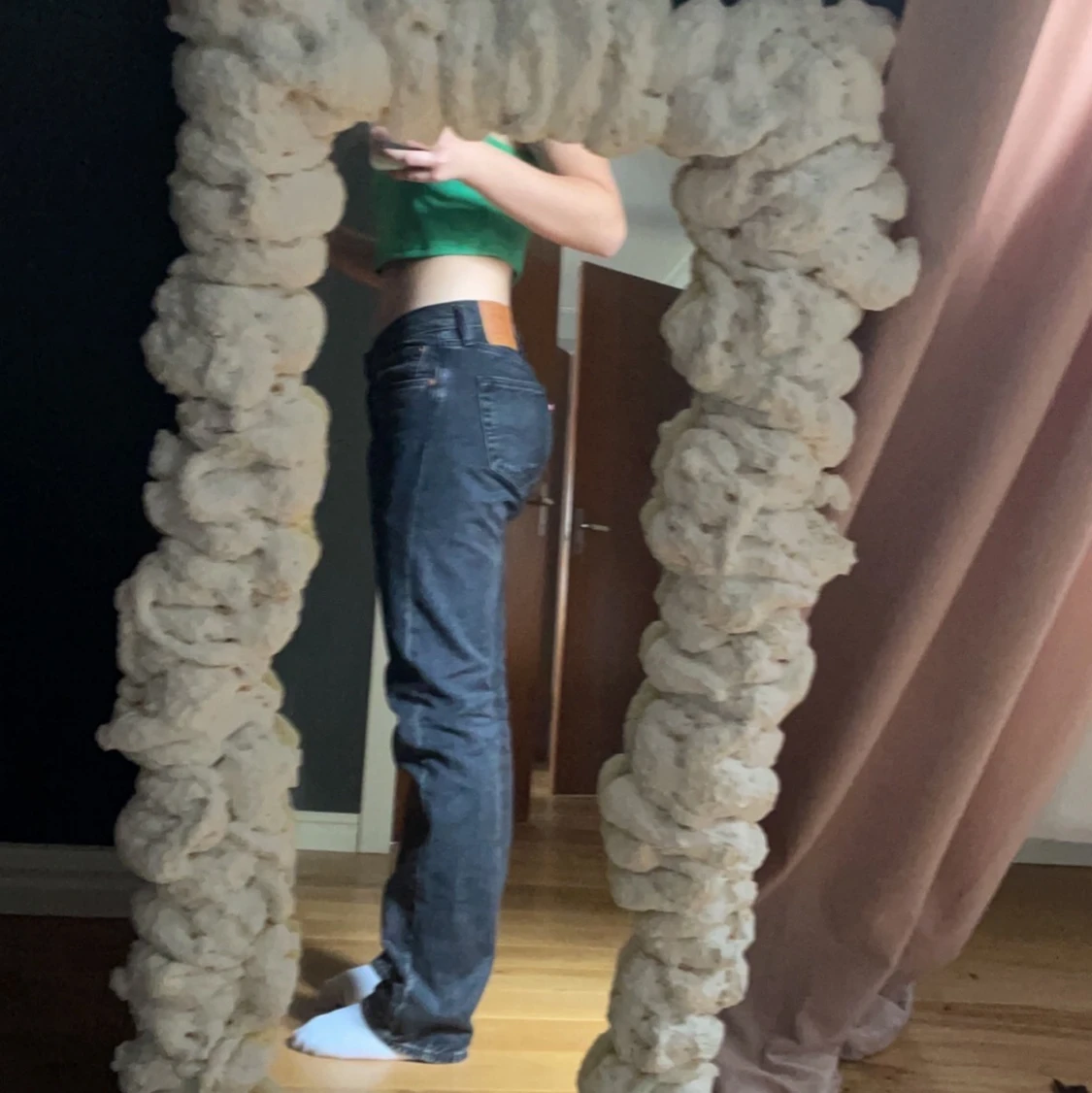 Gråa mid rise jeans  - 90