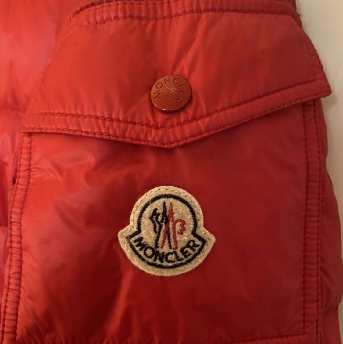 Moncler jacka - 90