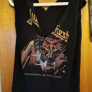 Judas Priest linne - Klippt t-shirt 