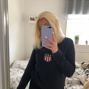 Marin blå gant tröja  , använd 1 gång - Den är som ny