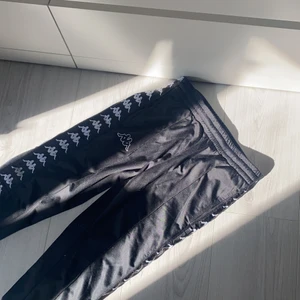 Kappa byxor  - Kappa byxor i storlek XS, sällan använda 