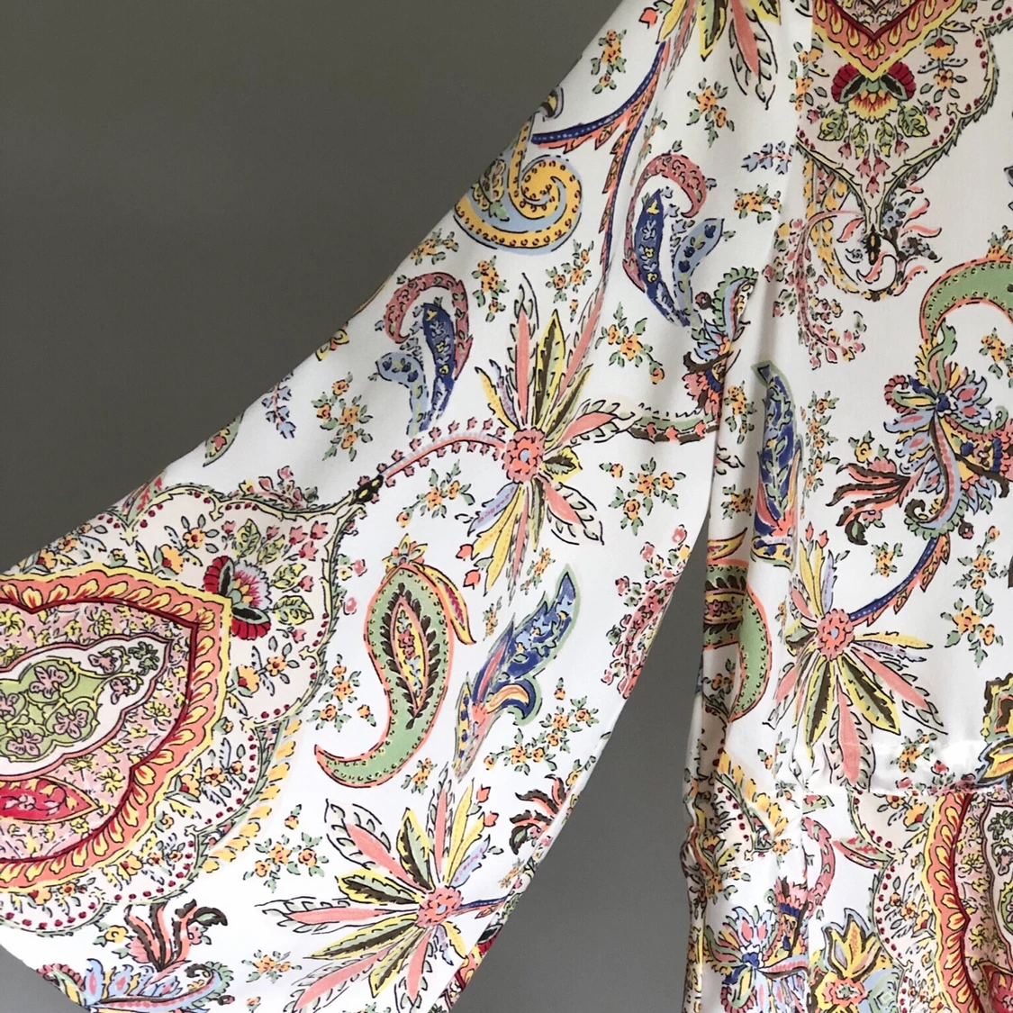 Blus i strl XS/S från Zara - 90