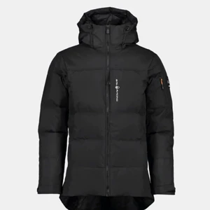 Sail racing jacka - Vinterjacka från sail racing, köpt för några månader sen, i nyskick. Köparen betalar frakt 😁