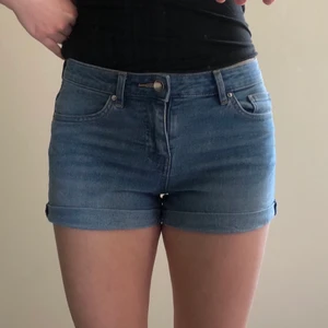 Shorts - Blåa, ej högmidjade