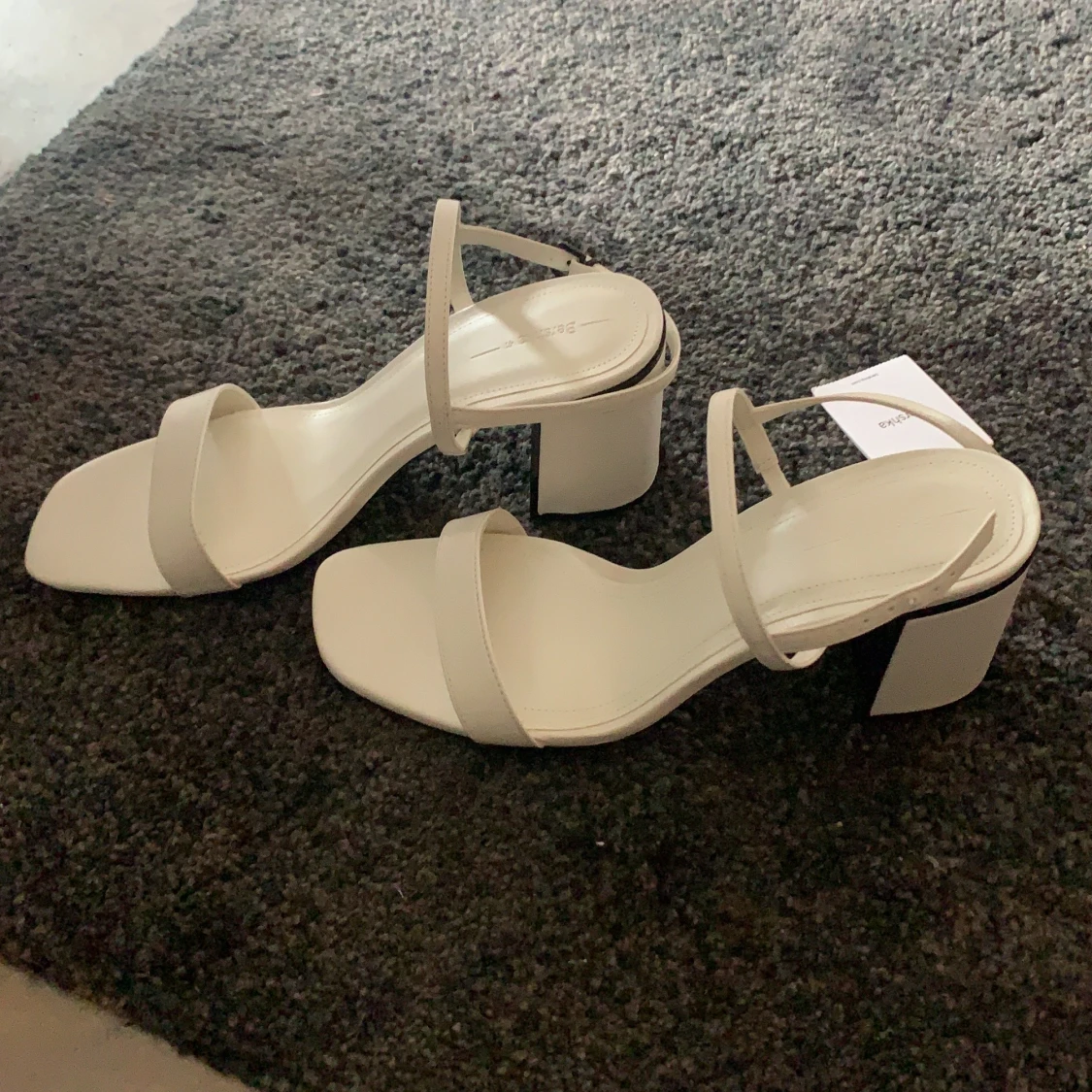 Bershka klackar - 90