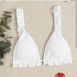 Bikini - Superfin bikini från SHEIN, den är helt oanvänd ❤️