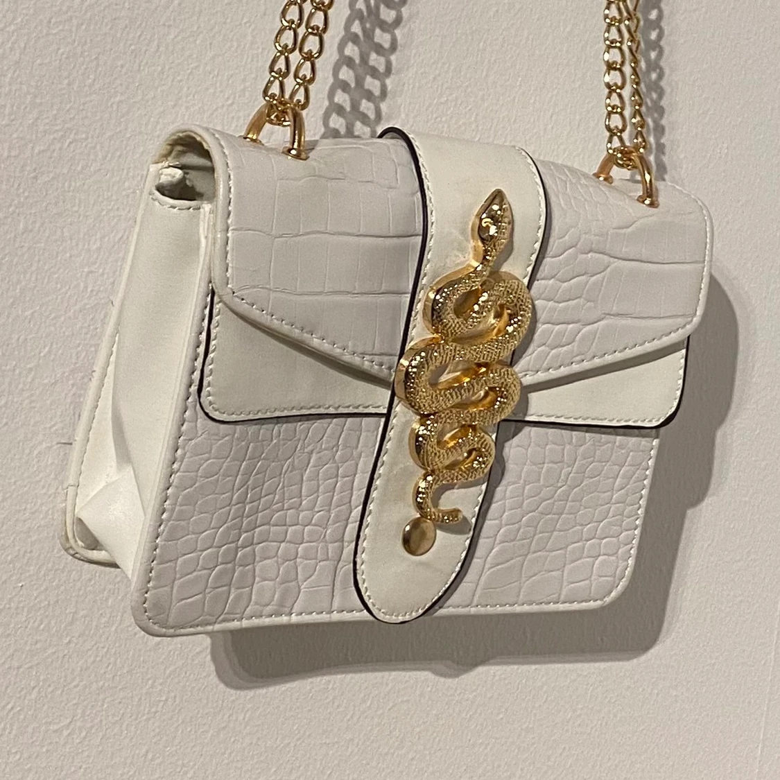 Snygg vit väska - 91