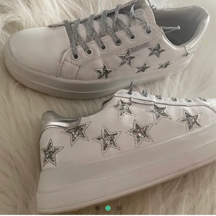Jättefina skor med stjärnor - 90