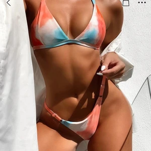 Bikini storlek M - Bikini från SHEIN storlek M helt oanvänd 100kr, frakt tillkommer på 65kr