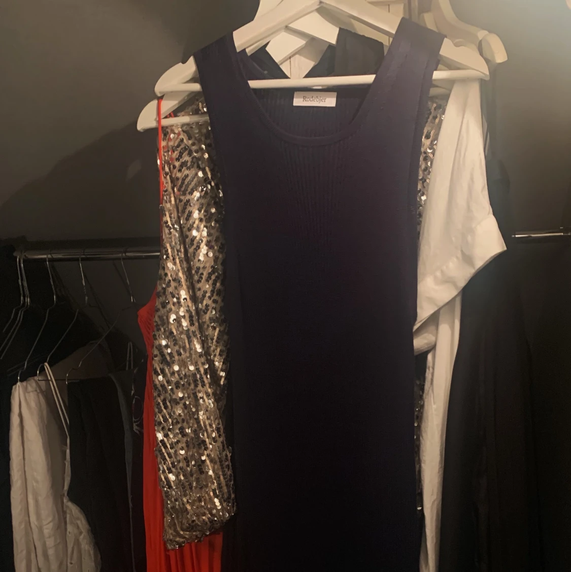 RODEBJER KLÄNNING, aldrig använd! - 91