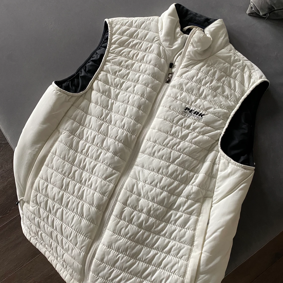 Peak performance väst