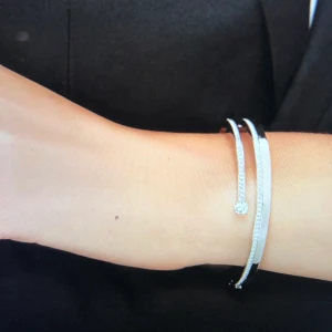 Swarowski armband  - Använt en gång. Swarowski. Köpt för 1499. 