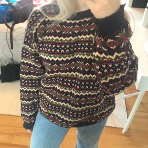 Jaquardmönstrad tröja - Mönstrad oversized tröja, passar xs-L beroende på passformen😊