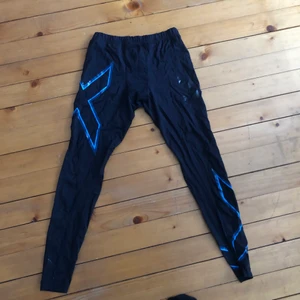 2xu träningstights - 2xu träningstights, använd ett få tal gånger