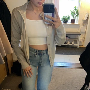 Kashmir kofta - Jätte fin Kashmir kofta köptes för 999, aldrig använt. Säljer för jag har 100 andra