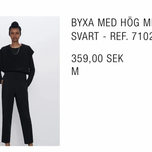 Zara kostymbyxor! - Helt oanvända svarta kostymbyxor med hög midja. Man får illusionen av en mindre midja i dessa!