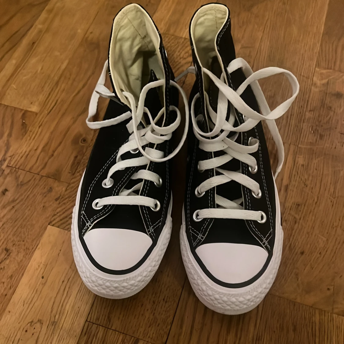 Svarta Converse  - 91