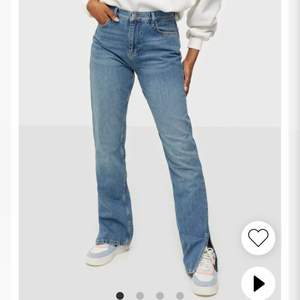 Jeans från Nelly storlek 38. Köparen står för frakt 