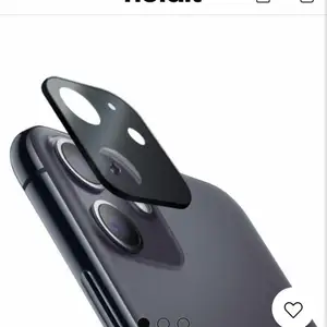 Säljer ett helt nytt skyddglas för bak kameran från Holdit för IPhone 12/ iPhone 12 PRO, då jag råkade köpa fel.. Helt ny (Oöppen förpackning) 💞 Orginal pris : 150kr 