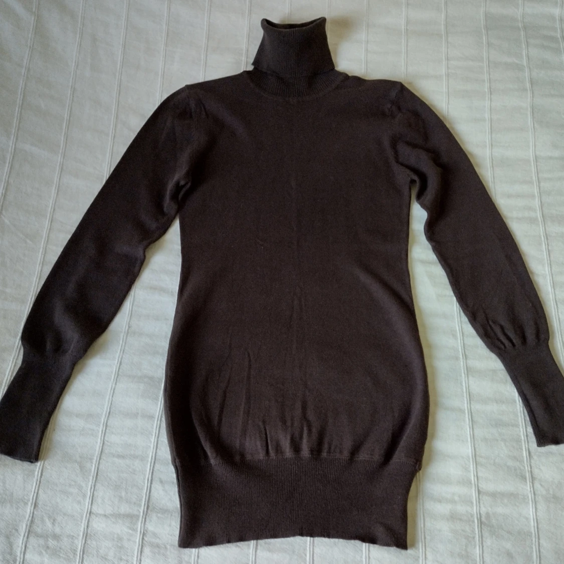 Brun finstickad längre polotröja, poloklänning, storlek S