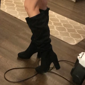 Boots - I mocka? Använd någon gång 