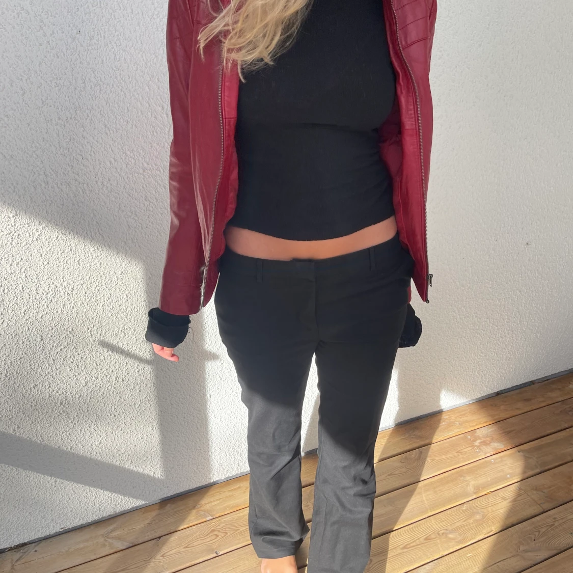 Svarta lågmidjade kostymbyxor  - 91