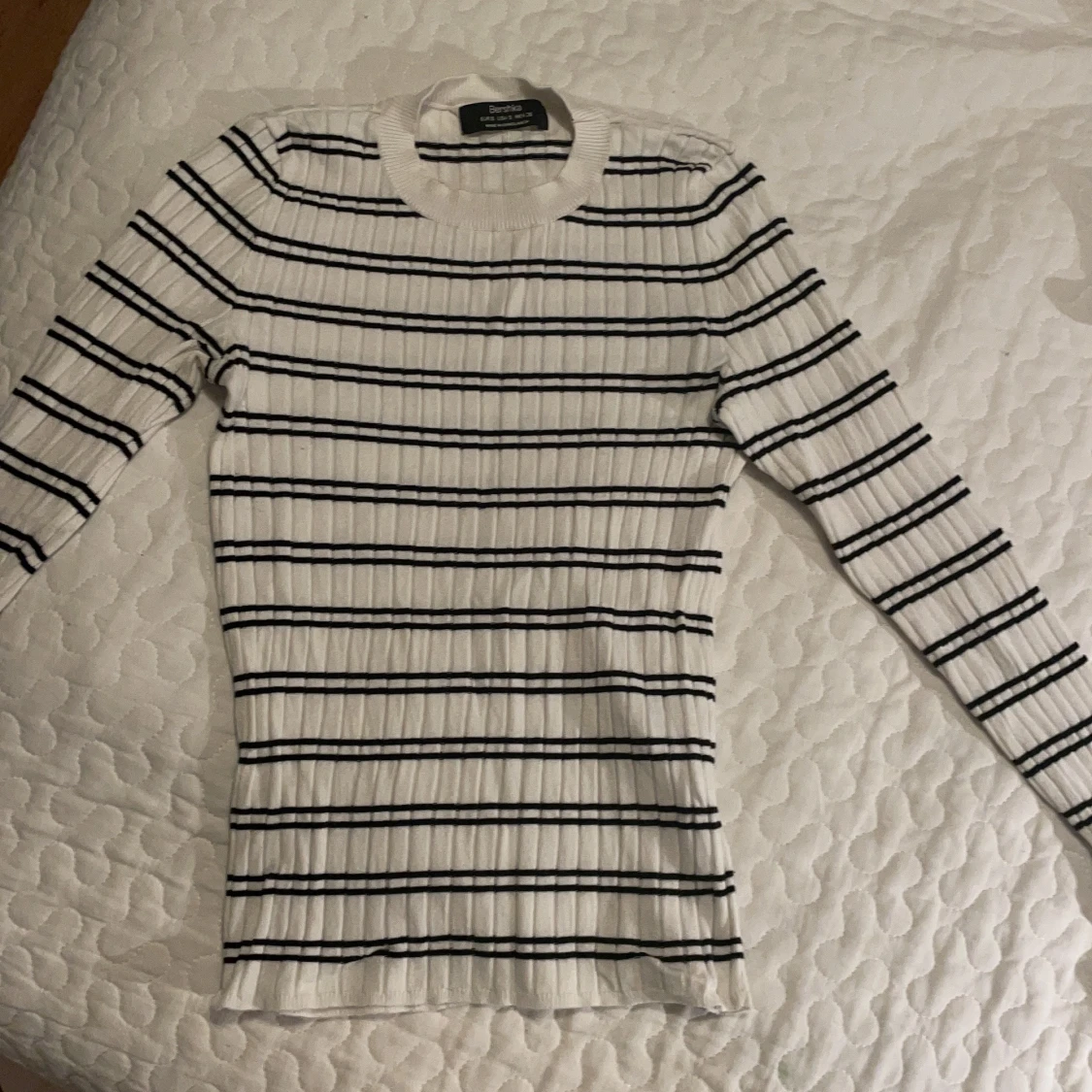 Tajt långärmad tröja