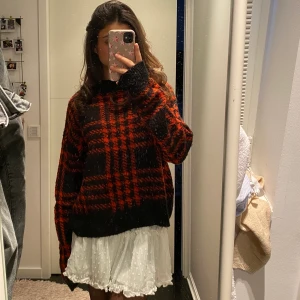 Kjol - En kjol som är perfekt till både vintern och sommaren 