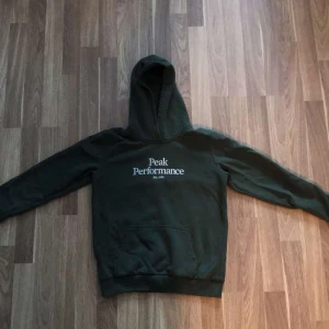 Peak Performance  - Tröja med luva 