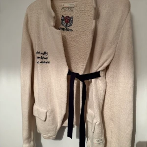 Odd Molly kofta strl 1 - Använd endast ett få par gånger.