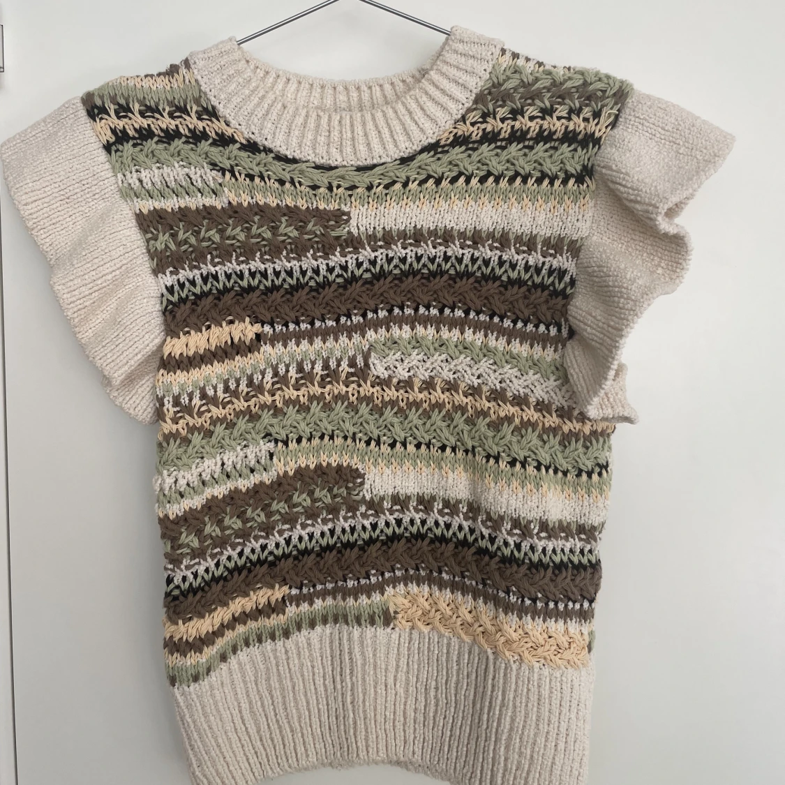 Kortärmad stickad tröja!