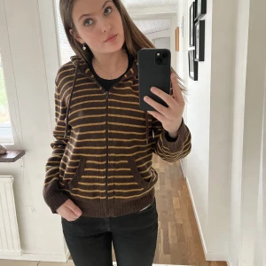 Hoodie - Säljer massa billigt 💕