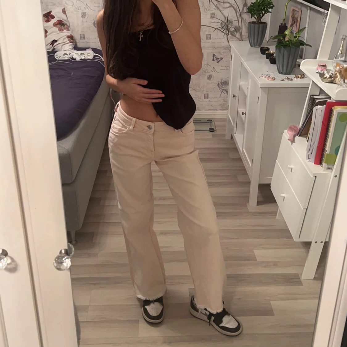 Straight Leg Pink Jeans - 90