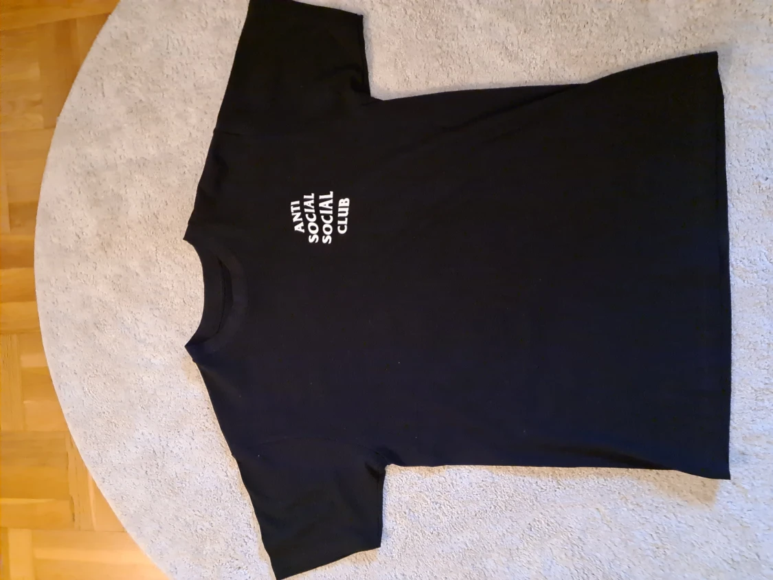 Anti Social Social Club CherryBlossom Svart T-Shirt - 90