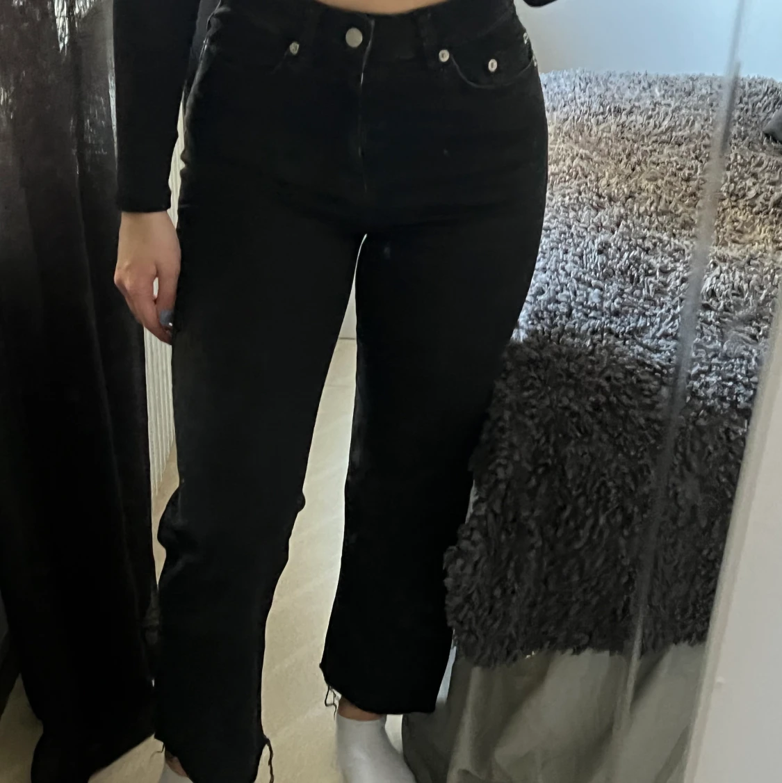 Svarta jeans
